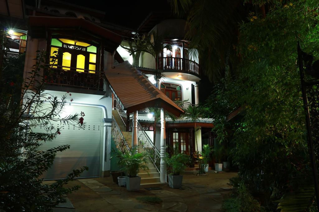 Flamingo Guest House Unawatuna Exteriör bild