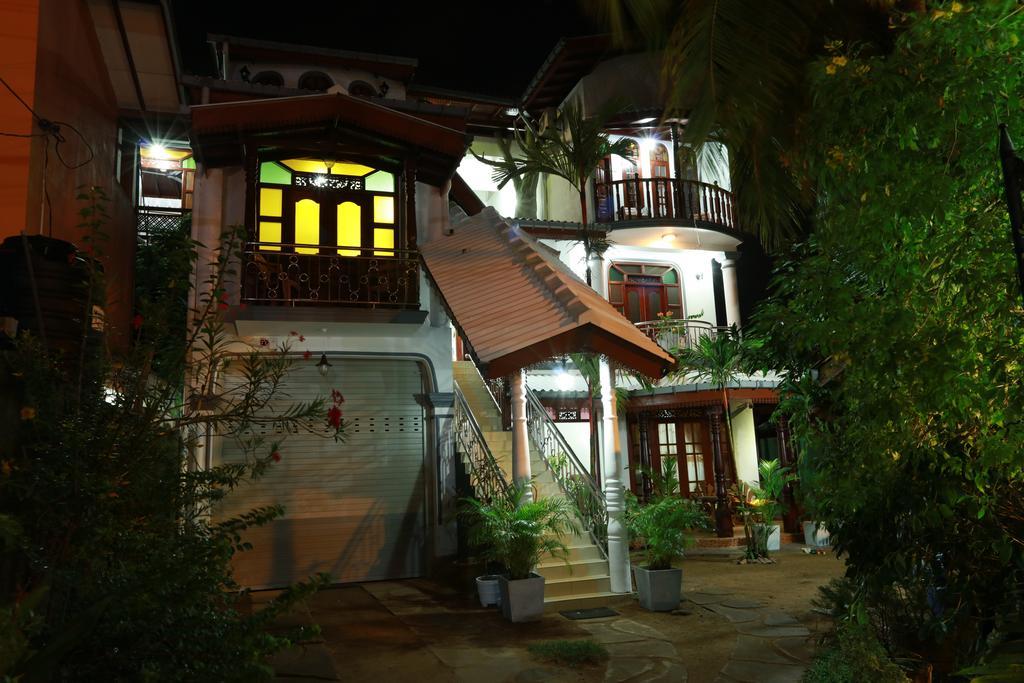 Flamingo Guest House Unawatuna Exteriör bild