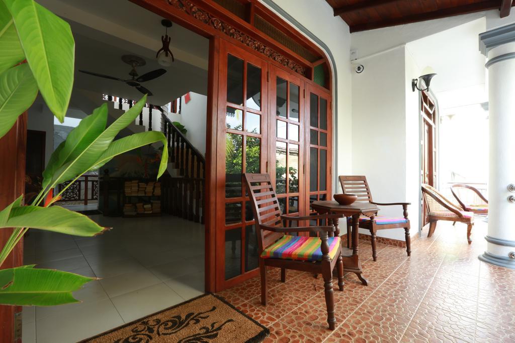 Flamingo Guest House Unawatuna Exteriör bild